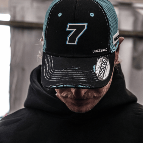 Black & Blue, Davey Todd Cap